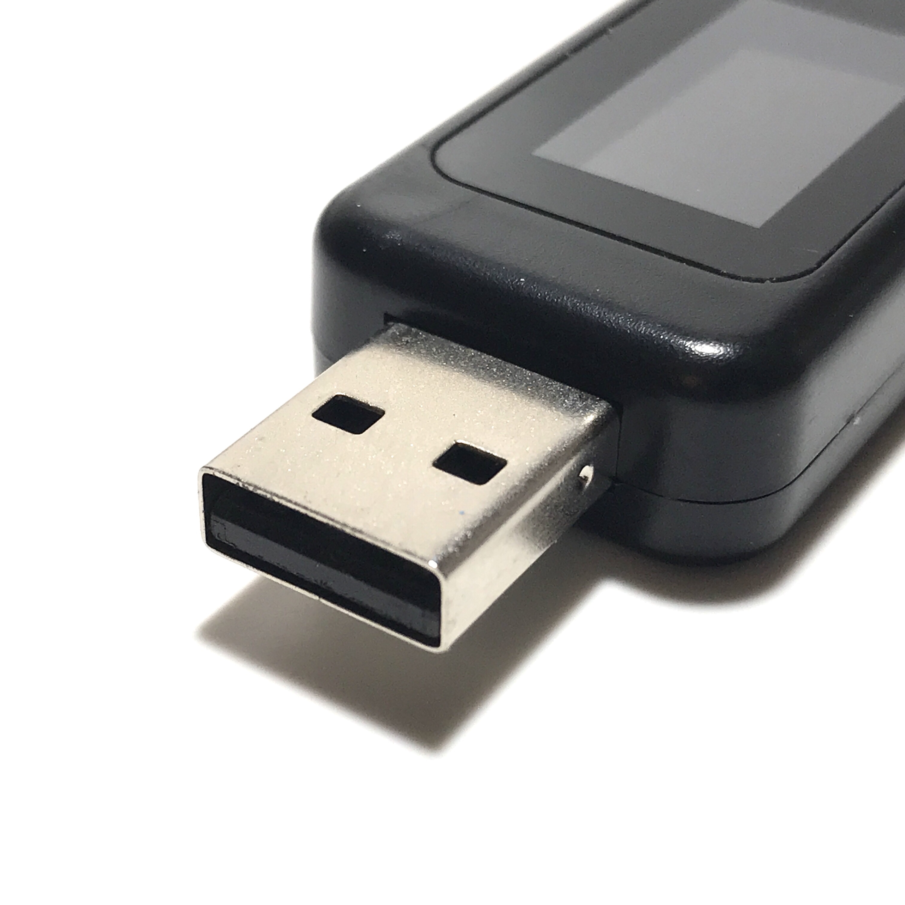 モバイルバッテリーの「大容量サギ」に騙されないたった一つの方法。USB電圧テスター（チェッカー）で真の充電容量を計測するには | コイケログ